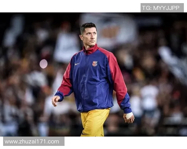 莱万多夫斯基在西甲罚失职业生涯最差点球引发广泛关注与讨论